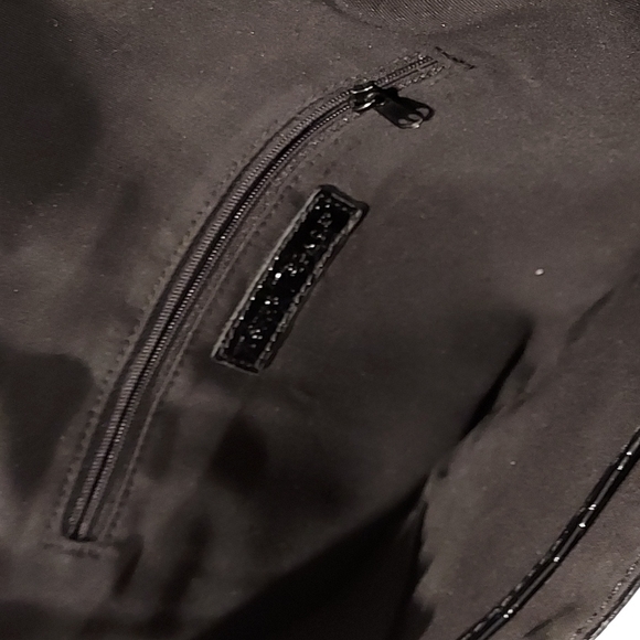 Women's White House Black Market Black Crocodile Print Clutch - Picture 5 of 6